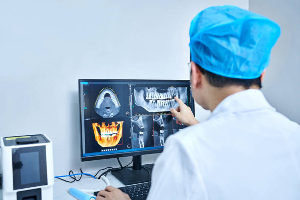 Best Holiday Emergency Dentist in Clinton, SC